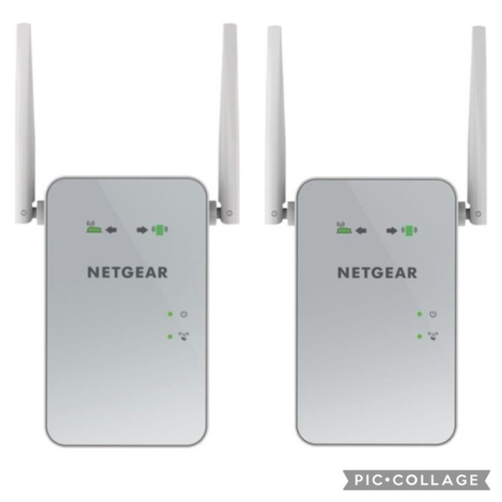 Netgear AC1200 2 pair Dual Band WiFi Extenders